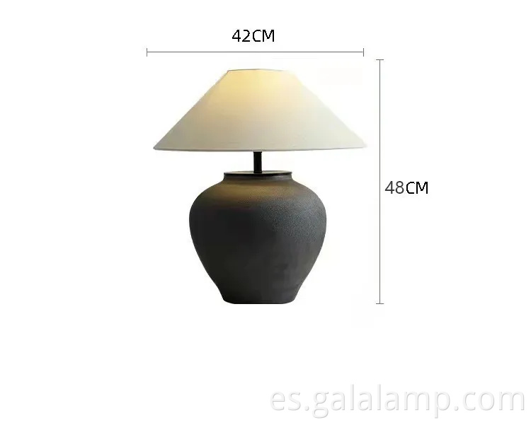 Lámpara de mesa de cerámica de viento silencioso vintage, diseñador rural de casas de familia, sala de estar, estudio, dormitorio, lámpara de mesa de olla de cerámica